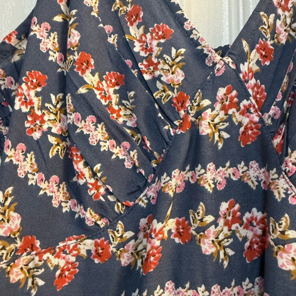 Floral Jumpsuit - Picture 2 of 5
